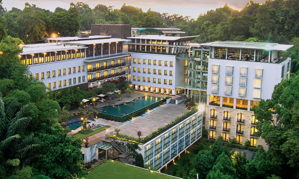Rekomendasi Hotel untuk Honeymoon dari IzyStay : Padma Hotel Bandung